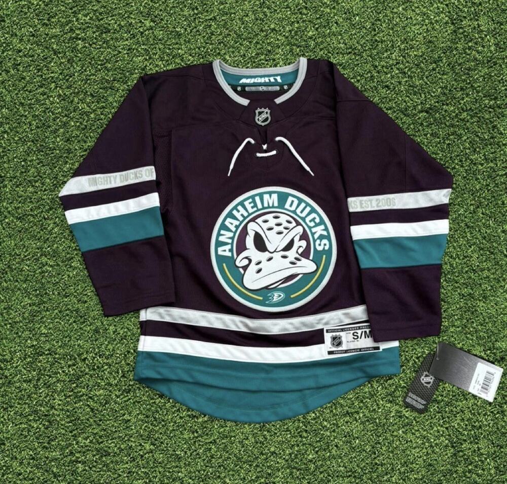 Kids anaheim ducks 30th anniversary jersey